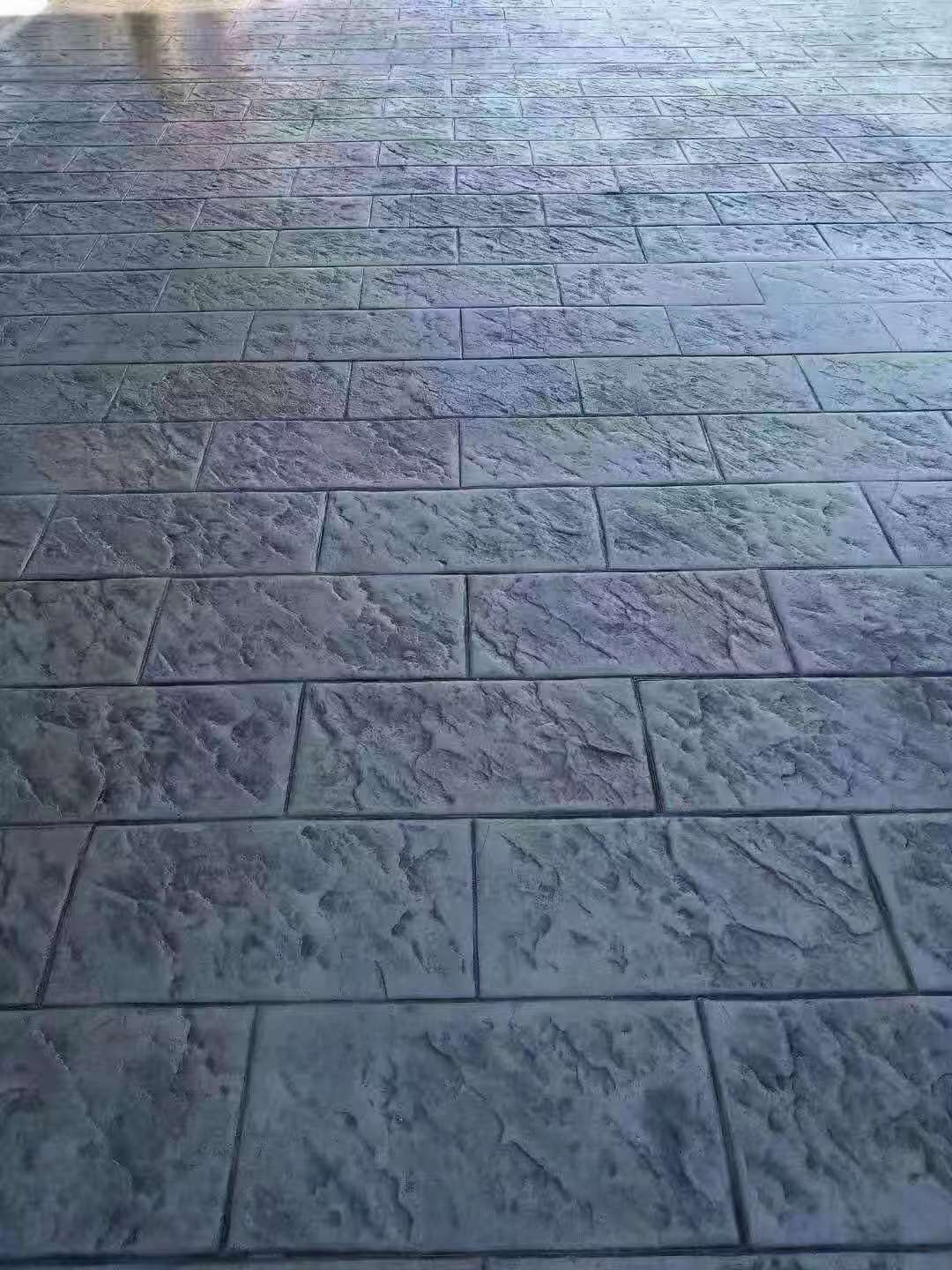 06